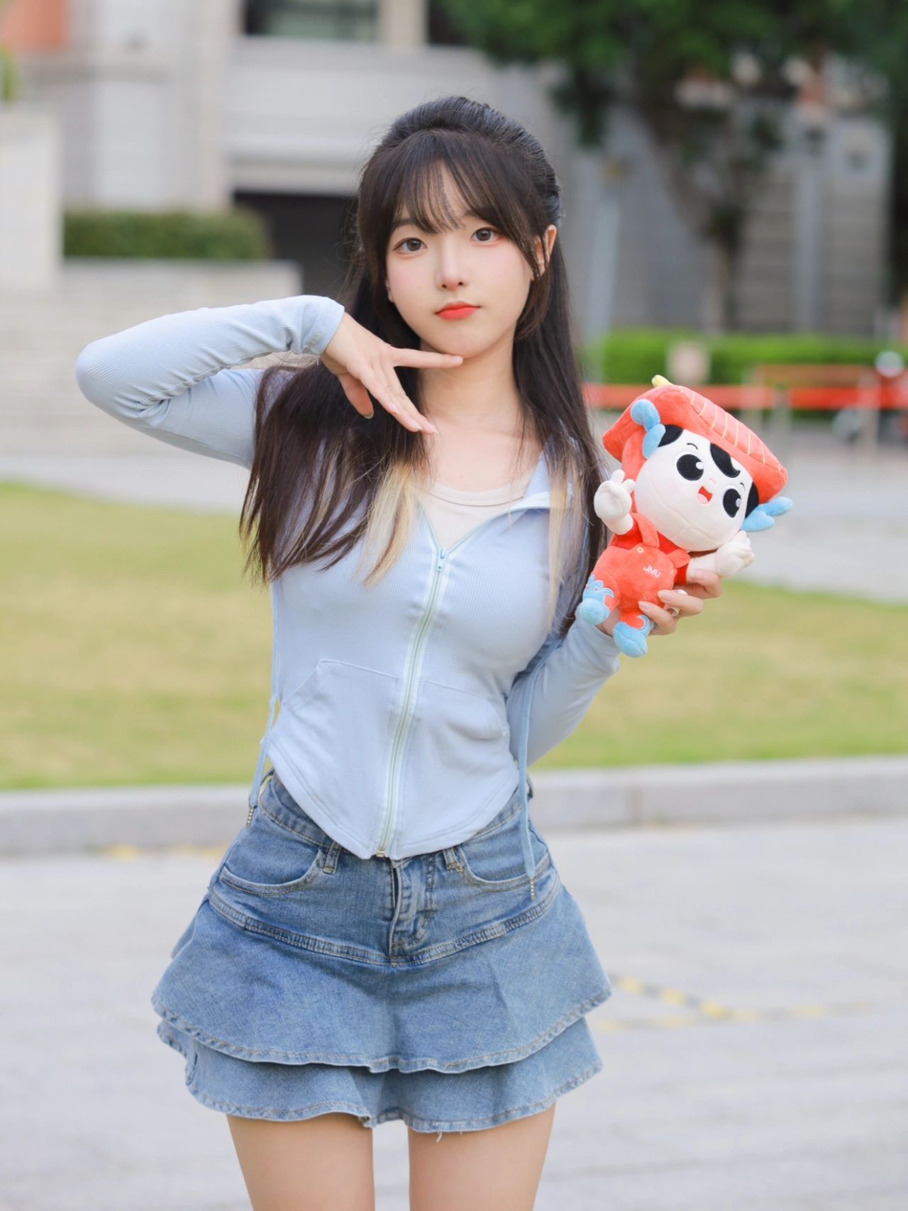 2023-06-02_19.47.24_娃娃软糖_高考加油_学校官方找我拍照啦_1.jpg