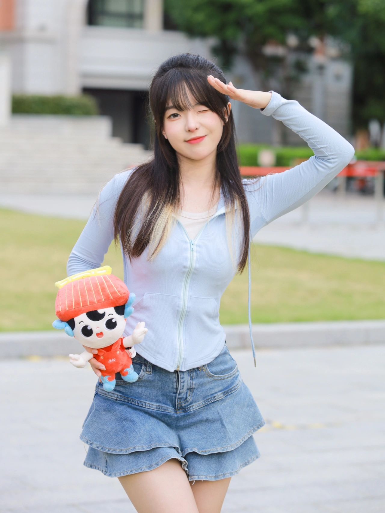 2023-06-02_19.47.24_娃娃软糖_高考加油_学校官方找我拍照啦_5.jpg