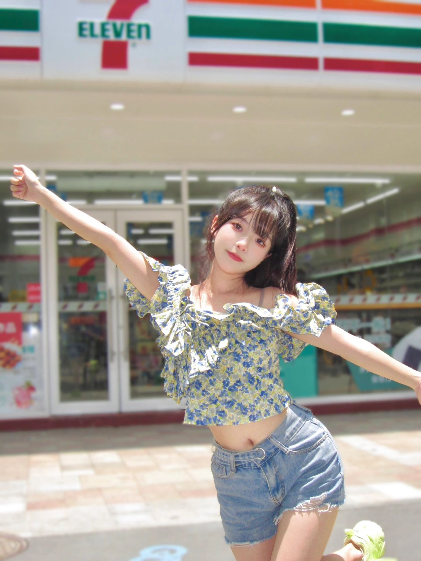 2023-06-14_15.30.03_娃娃软糖_少女的夏日永远明朗_9.jpg