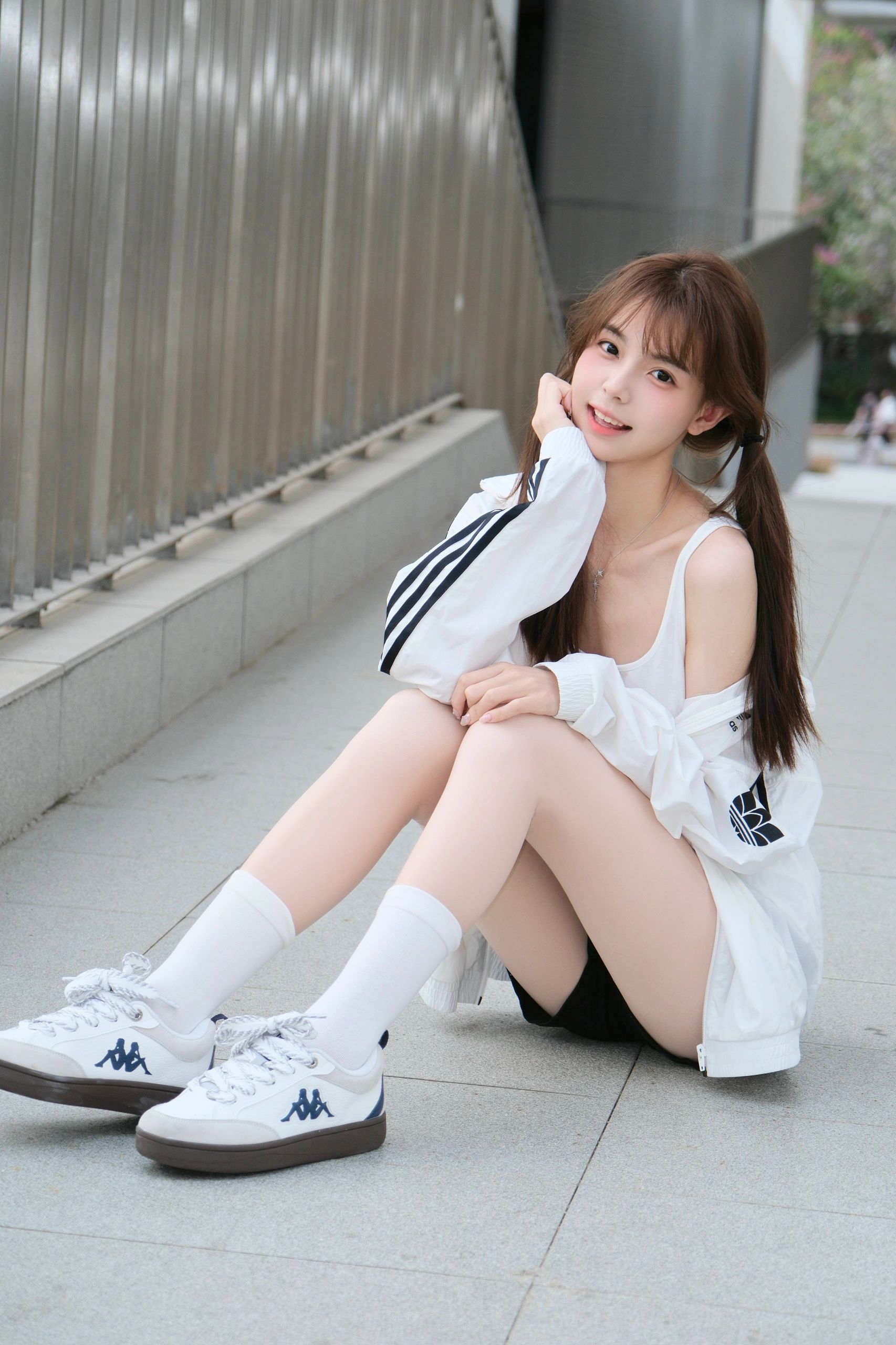 2025-03-04_12.11.12_是一只木糖醇_今天是垂耳兔_4.jpg