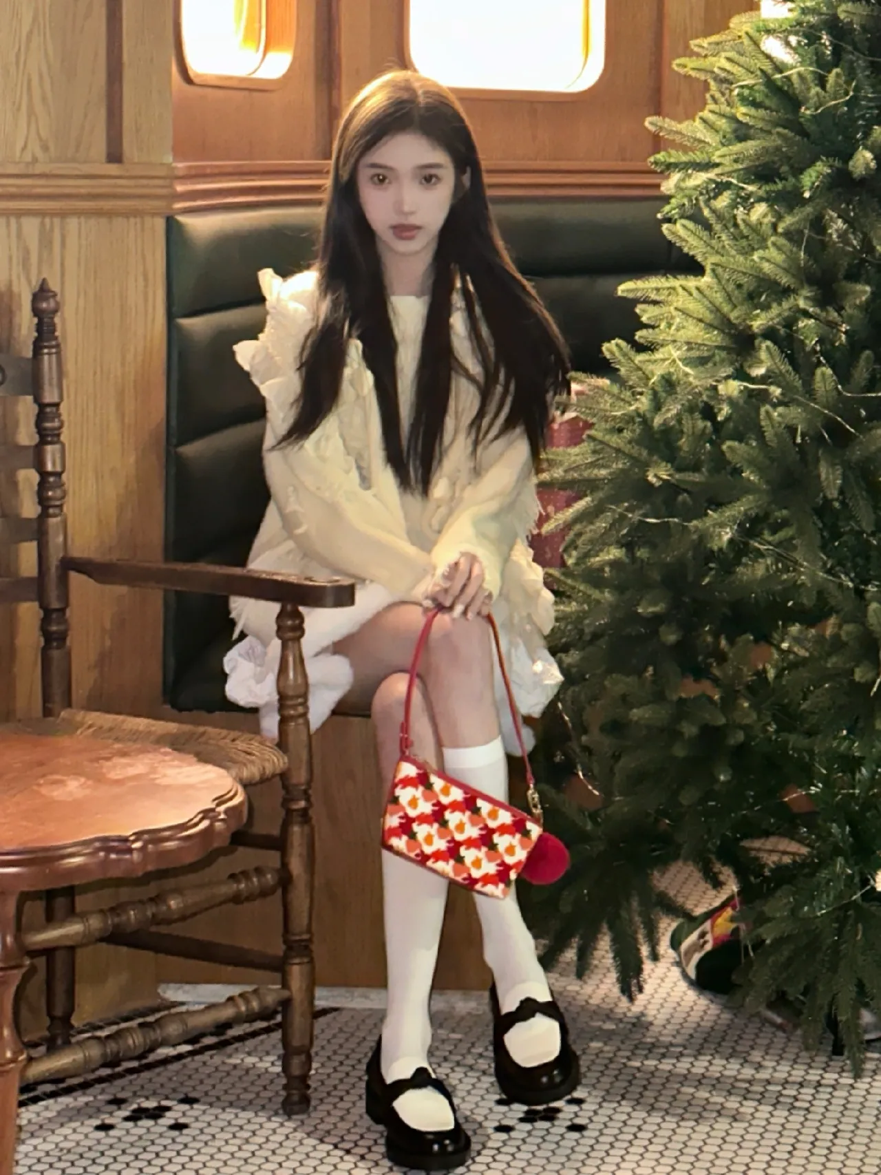 2023-01-18_15.25.29_牛奶公主小章_做自己不太好也没关系_1.webp
