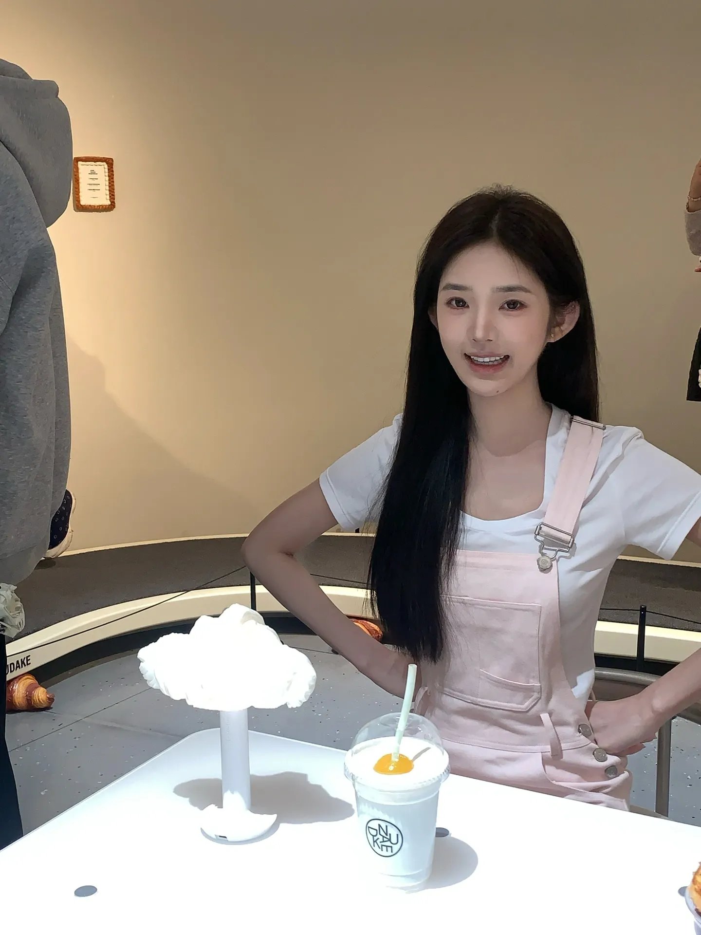 2024-05-14_14.07.44_牛奶公主小章_6642ffb0000000001e03ae07_4.webp