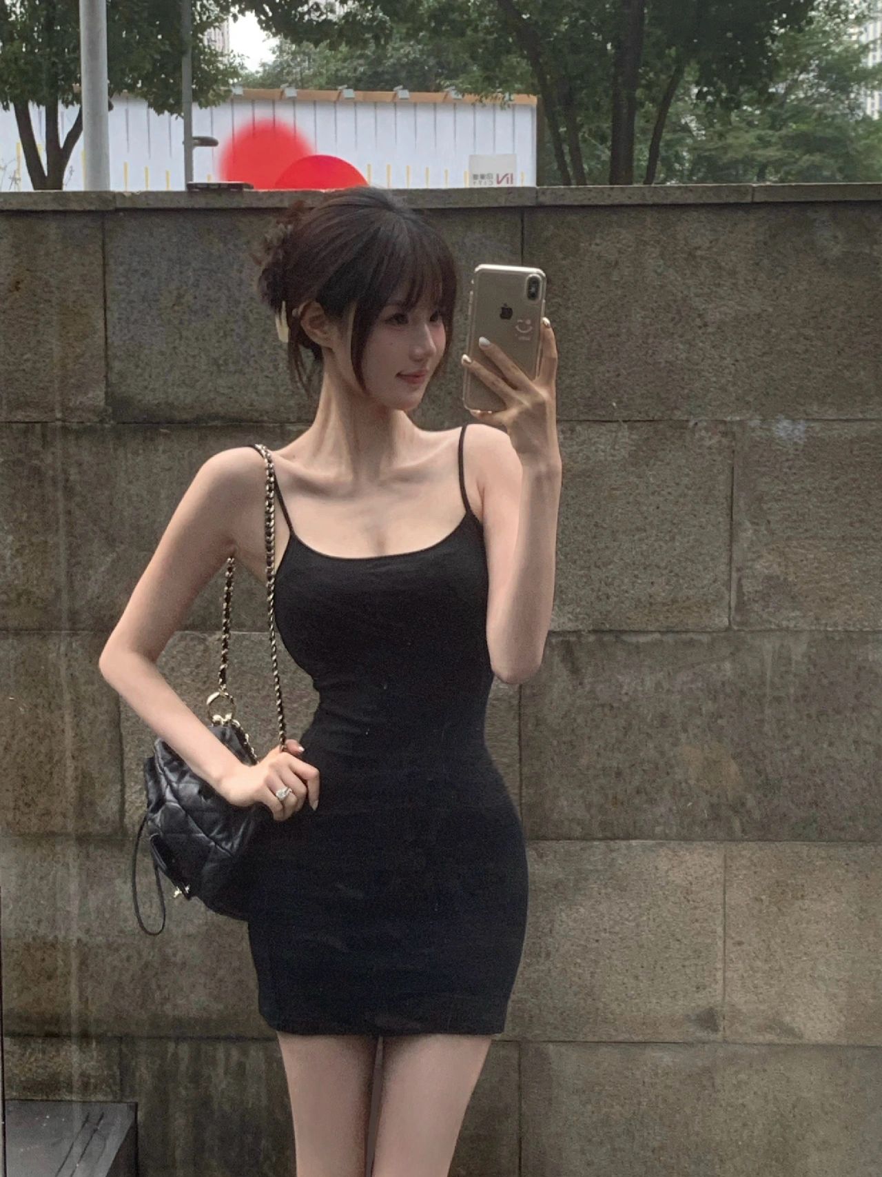 2023-10-12_20.08.12_刘小妹_卡戴珊重庆分珊_3.jpg