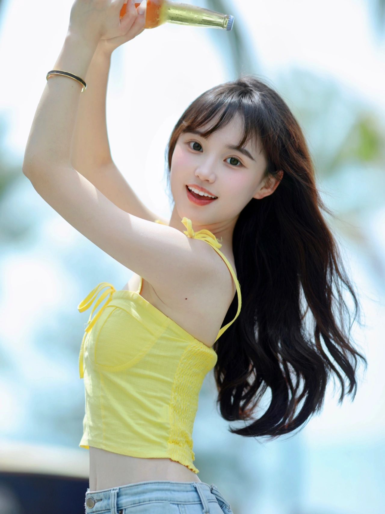 2023-04-20_16.10.26_是踢踢呀_装甜妹好累_还好我是真甜妹_3.jpg