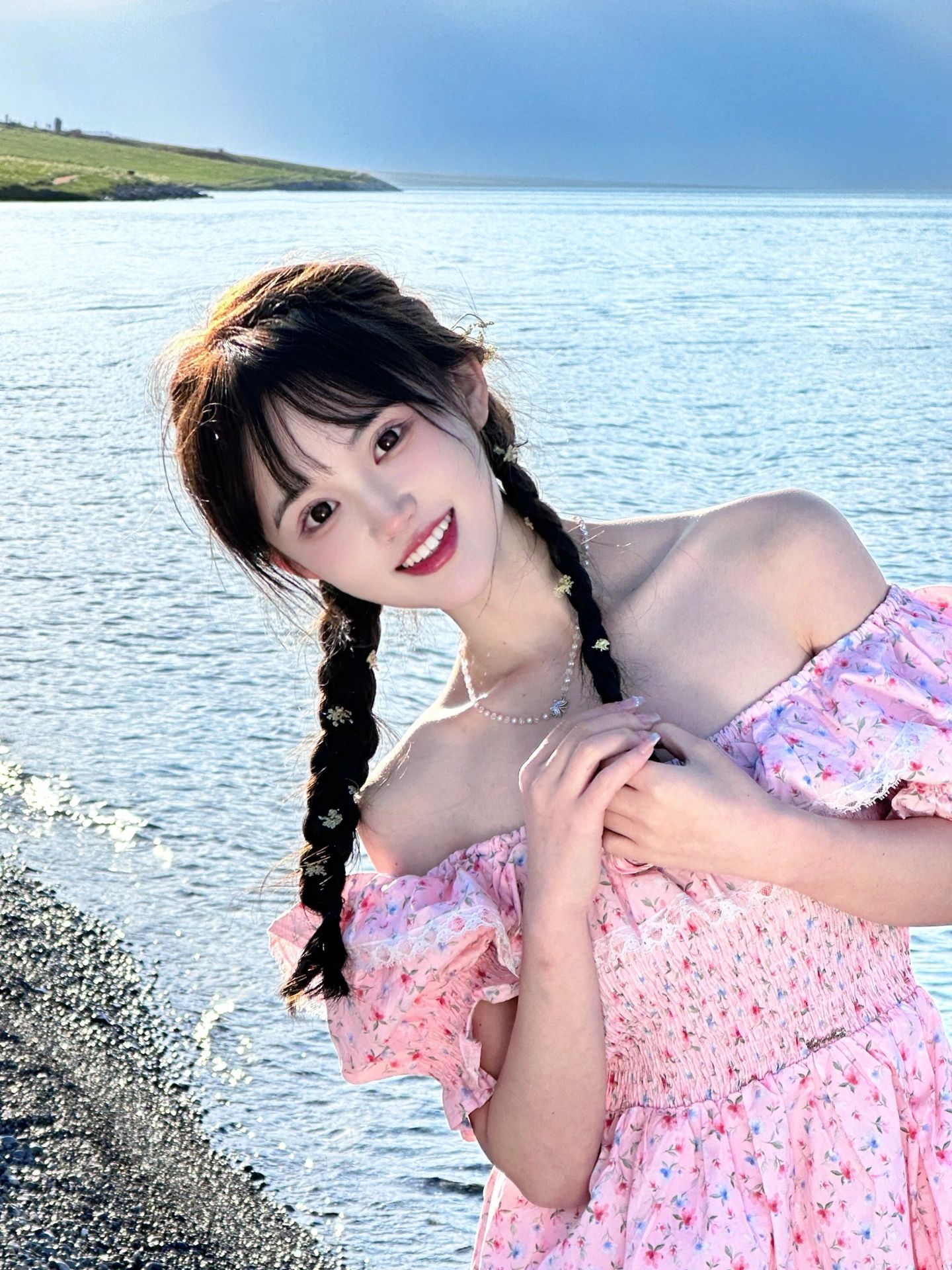 2023-07-15_23.07.27_是踢踢呀_甜妹的旅游拍照pose_进来学_7.jpg