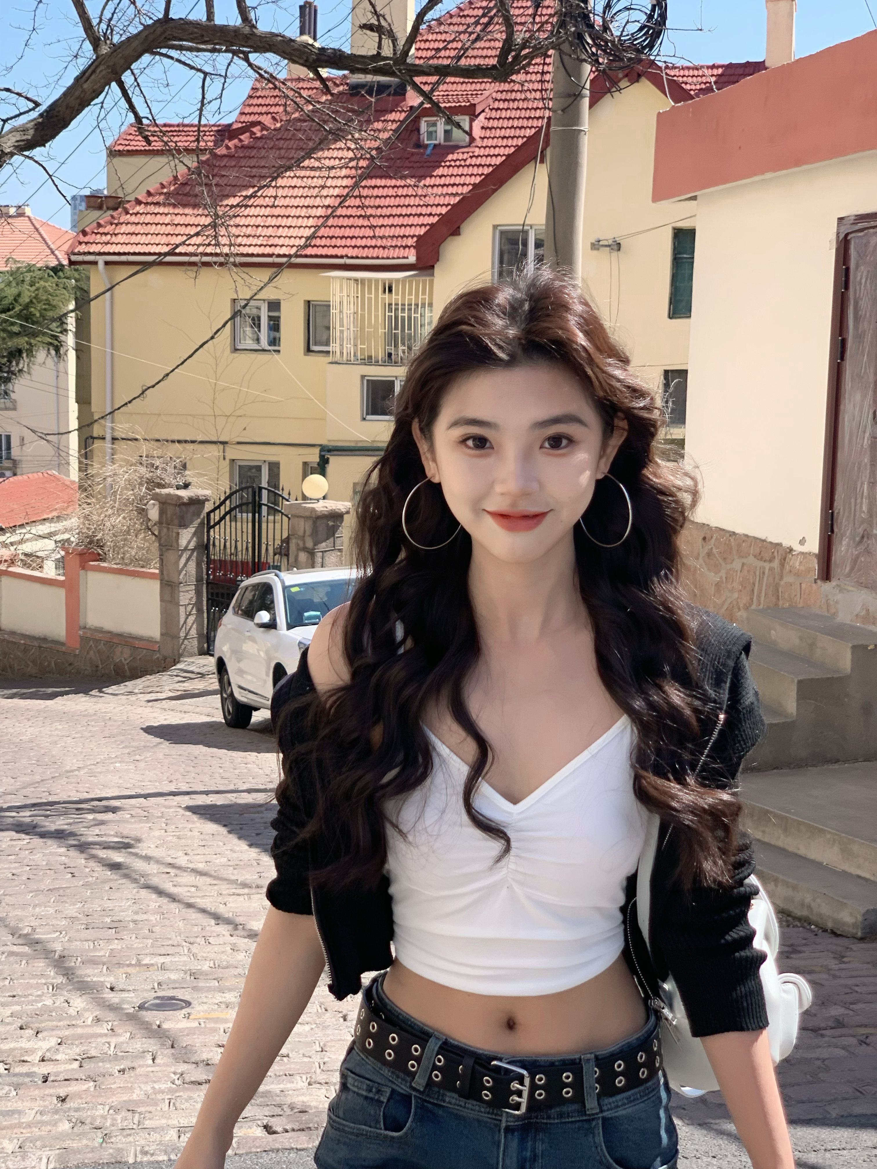 2025-04-14_21.59.12_楠楠睡了_青岛街头漫步_7.jpg