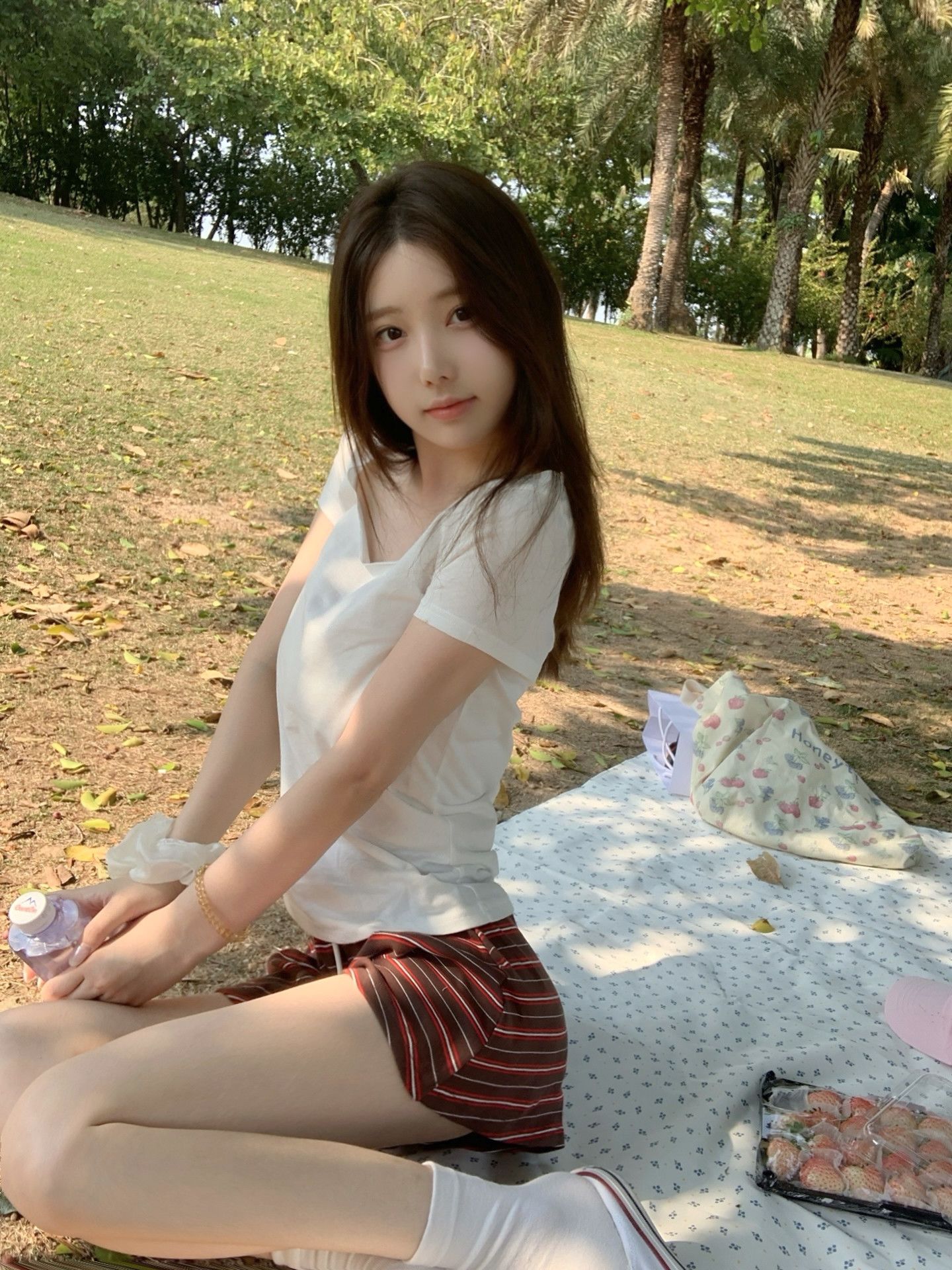 2025-04-05_19.13.40_铁蛋猫_想念上个月的太阳_1.jpg 2025-04-05_19.13.40_铁蛋猫_想念上个月的太阳_1.jpg