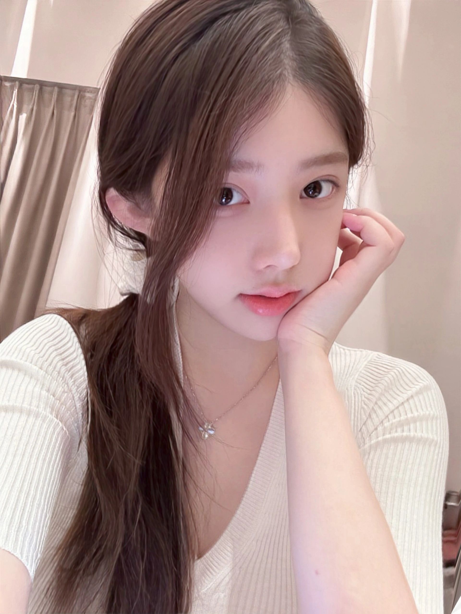 2024-04-21_18.07.16_铁蛋猫_吃美味甜品_3.jpg 2024-04-21_18.07.16_铁蛋猫_吃美味甜品_3.jpg