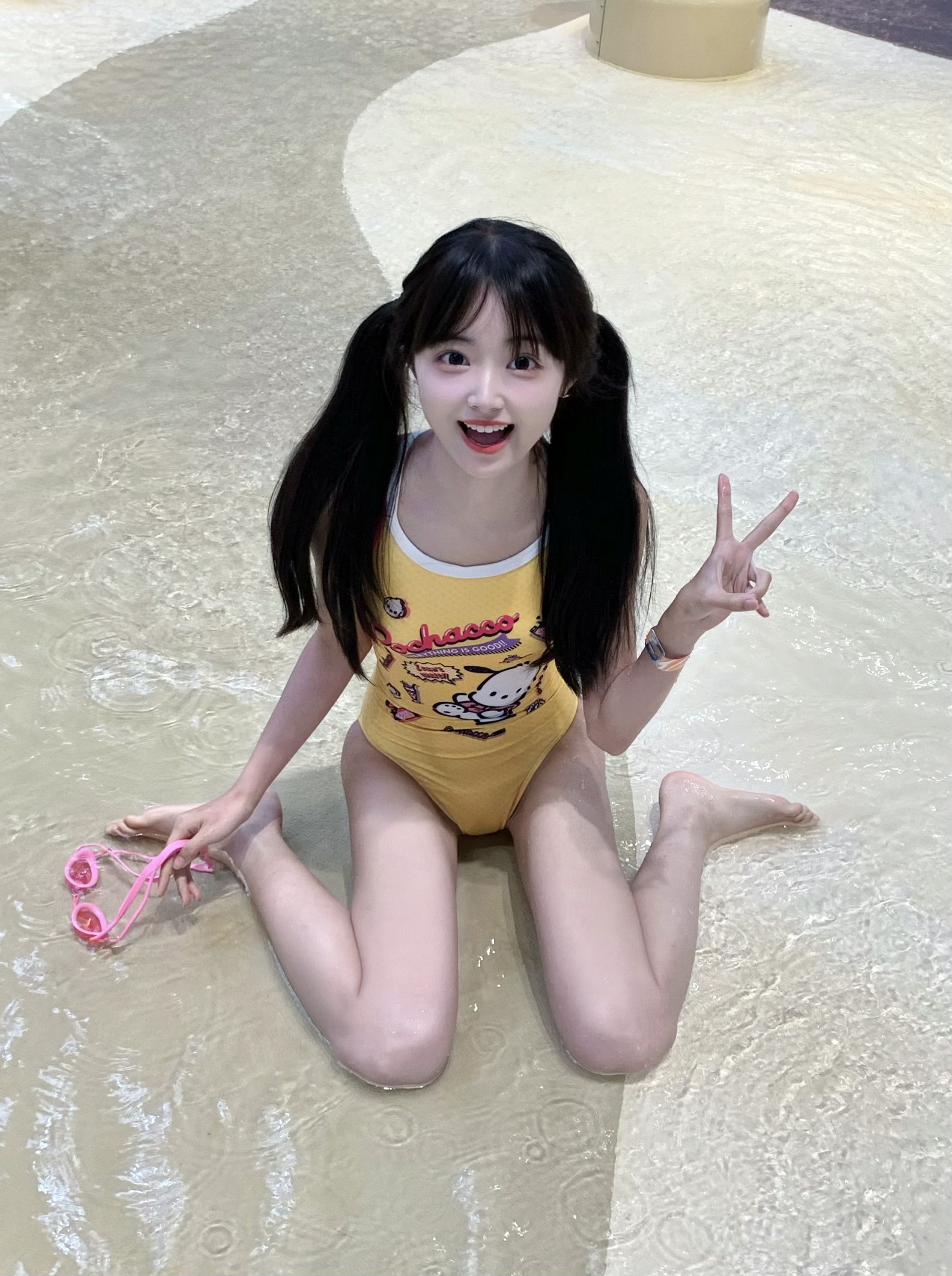 2024-08-04_20.12.52_努力长胖胖_她好像知道自己很可爱耶!_4.jpg 2024-08-04_20.12.52_努力长胖胖_她好像知道自己很可爱耶!_4.jpg