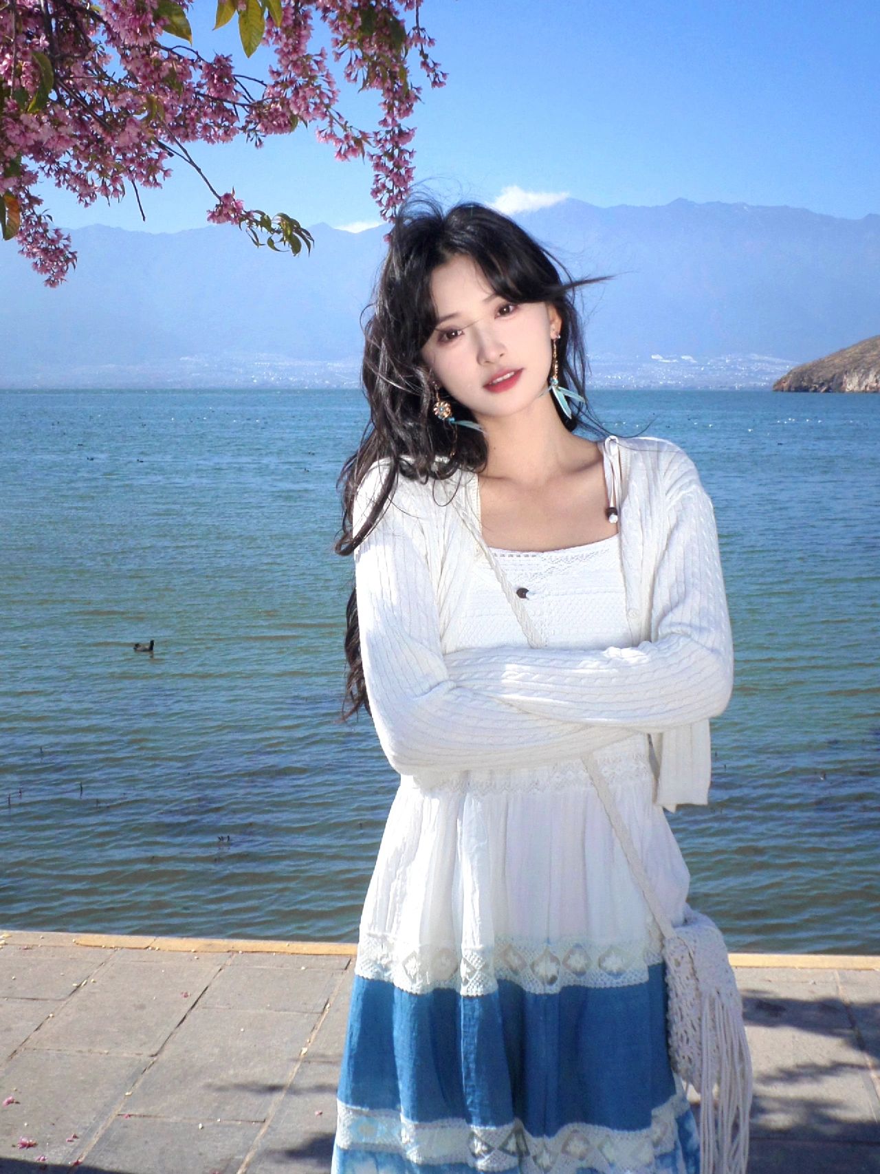 2024-01-14_20.58.22_徐送送_在大理_我盛放的生命力_5.jpg 2024-01-14_20.58.22_徐送送_在大理_我盛放的生命力_5.jpg