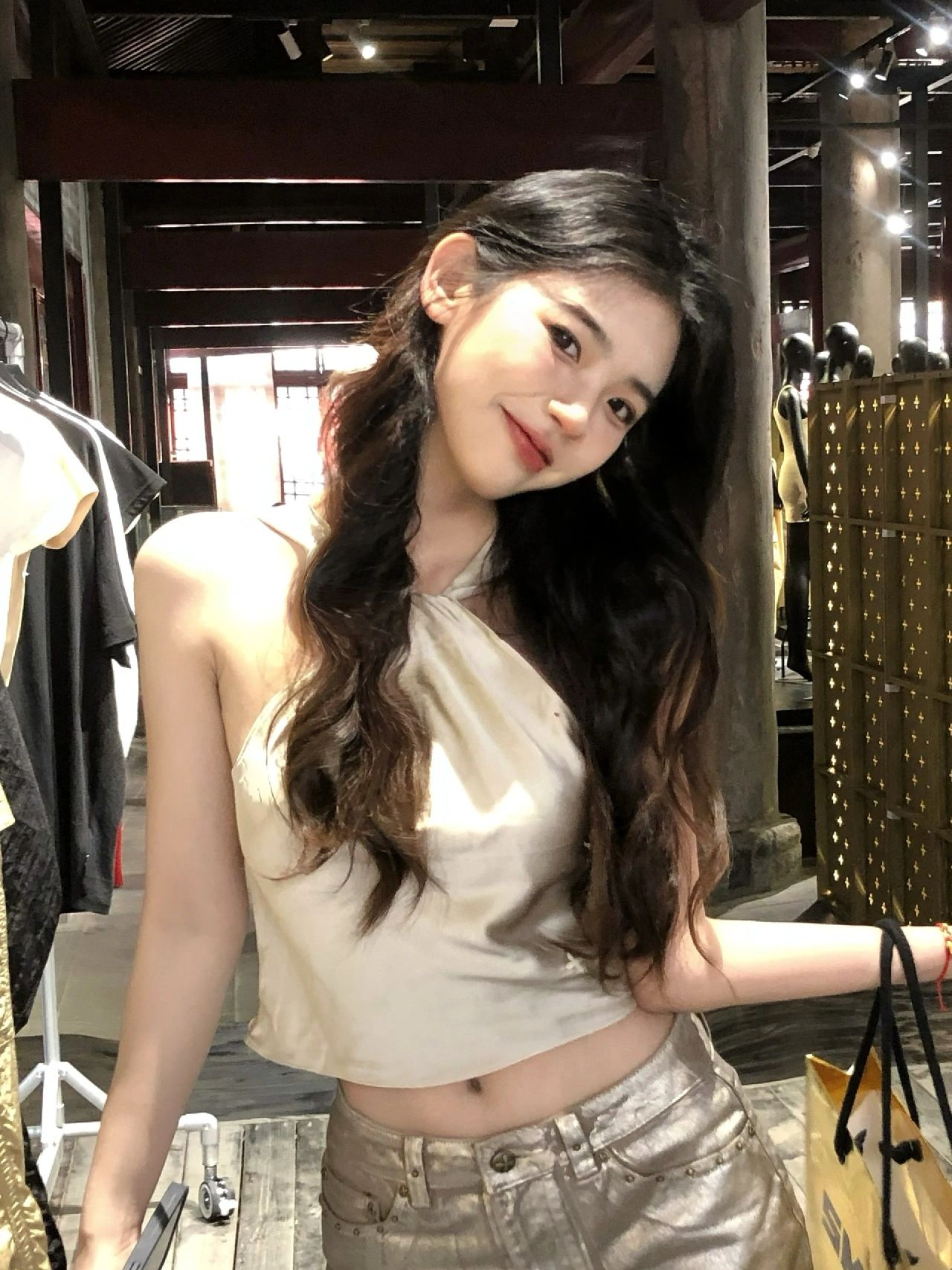 楠楠睡了_最近很着迷新中式的风格Yutu社区-Yutu社区-壁纸-资源-4K壁纸-4K高清壁纸-4K电脑壁纸-双屏壁纸-壁纸写真合集Yutu社区