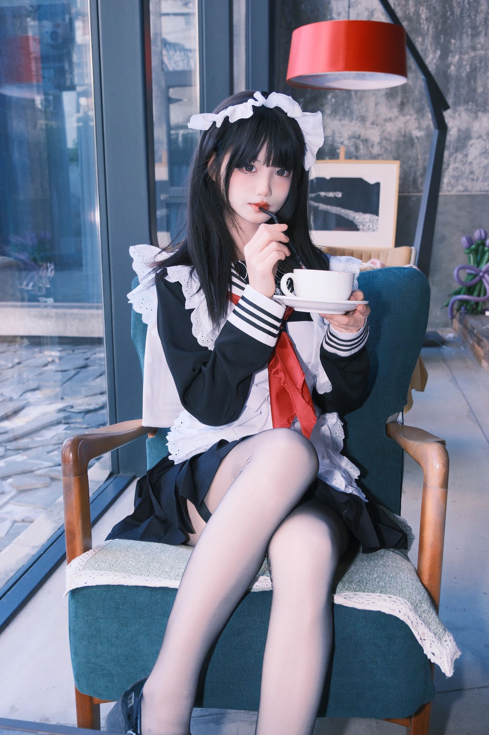 水手服小围裙太可爱了！_1.jpg
