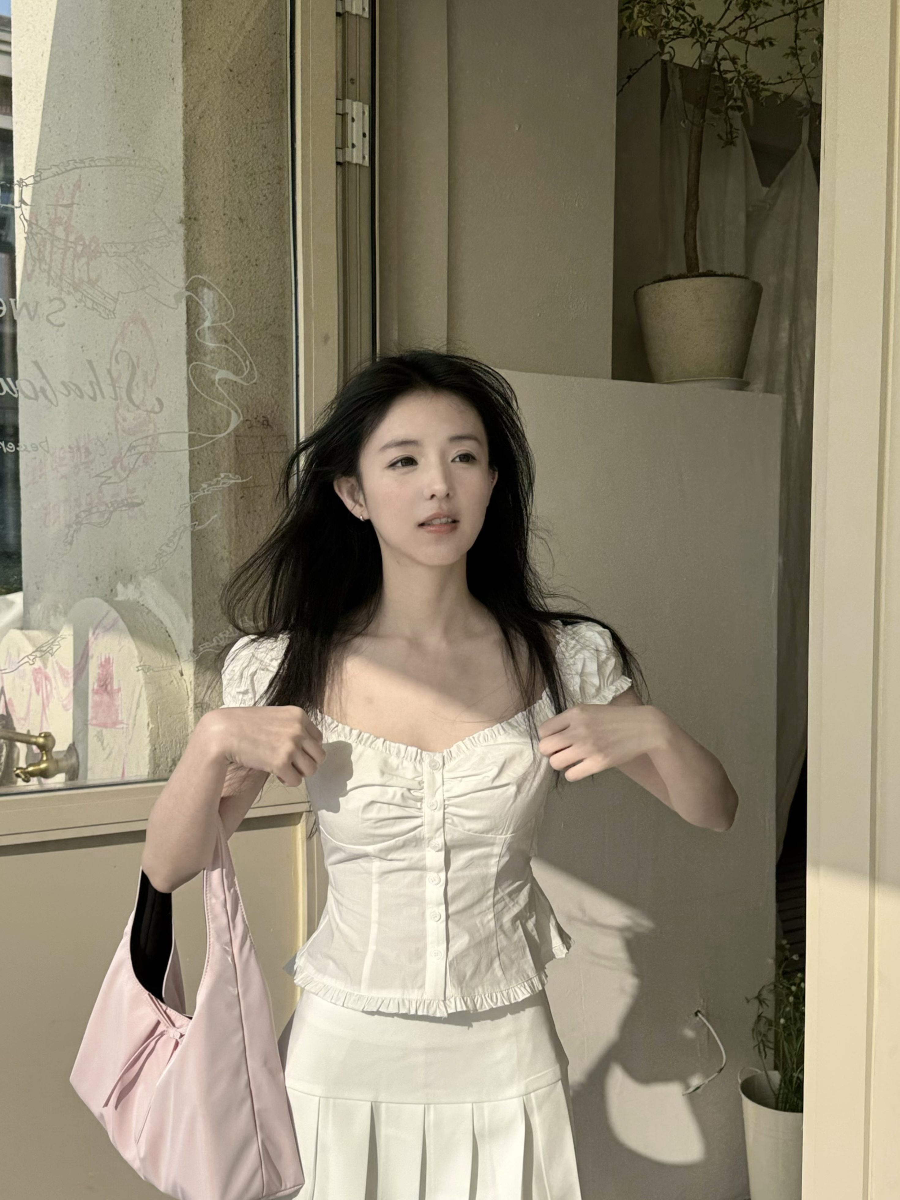 2025-04-21_15.05.59_林林酱_来济州岛了_2.jpg 2025-04-21_15.05.59_林林酱_来济州岛了_2.jpg