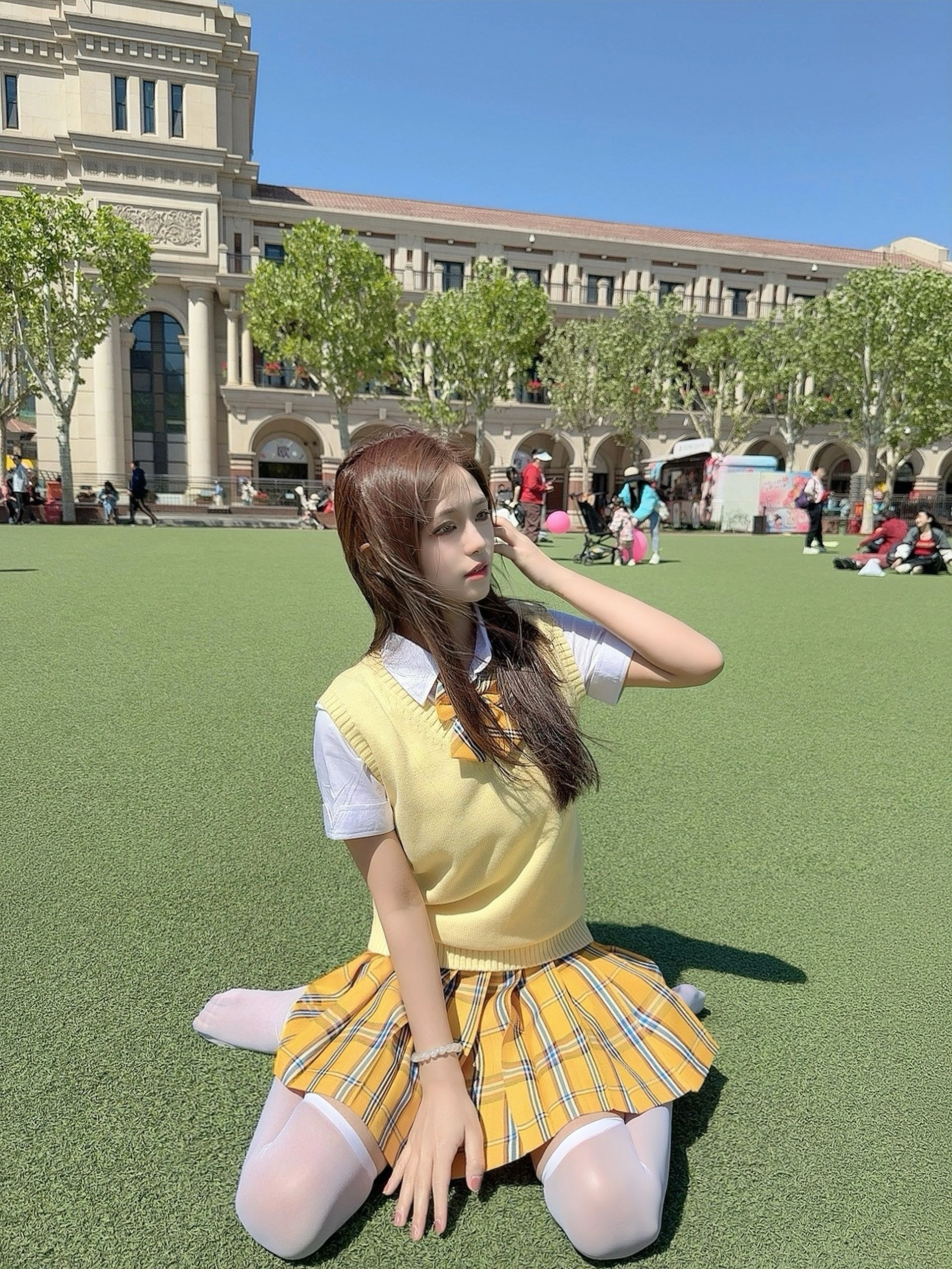 2025-04-24_23.49.46_蛋挞挞_该怎么形容呢_我们对视的那一刻_4.jpg